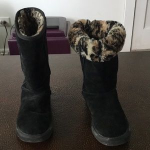 Black Tall Ugg Boot